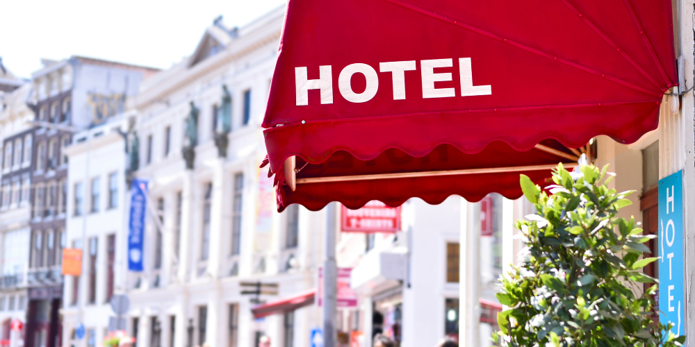 Amsterdam’da Konaklama Rehberi: Amsterdam’da Nerede Konaklanmalı?